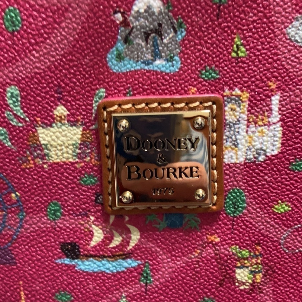 NWT DOONEY & BOURKE Disney Parks Park Life Tote - Picture 5 of 8